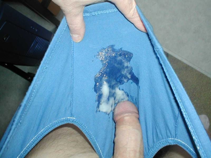 Sperm leak through underwear