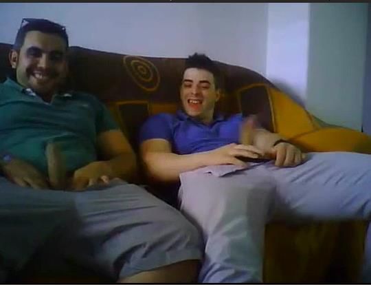 gaytorrent.ru ♺ Uncle and nephew jerking off together on webcam.