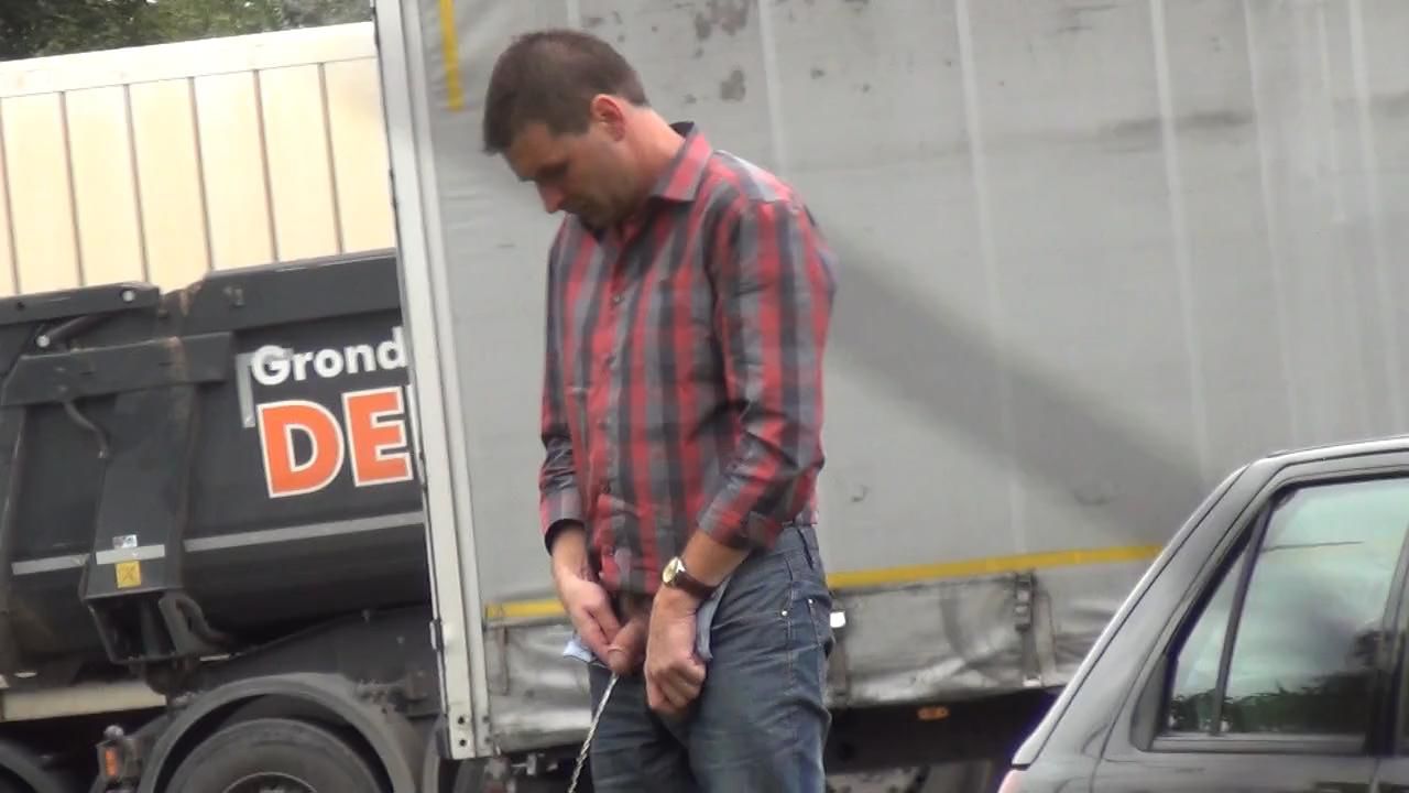 Truckers Caught Pissing