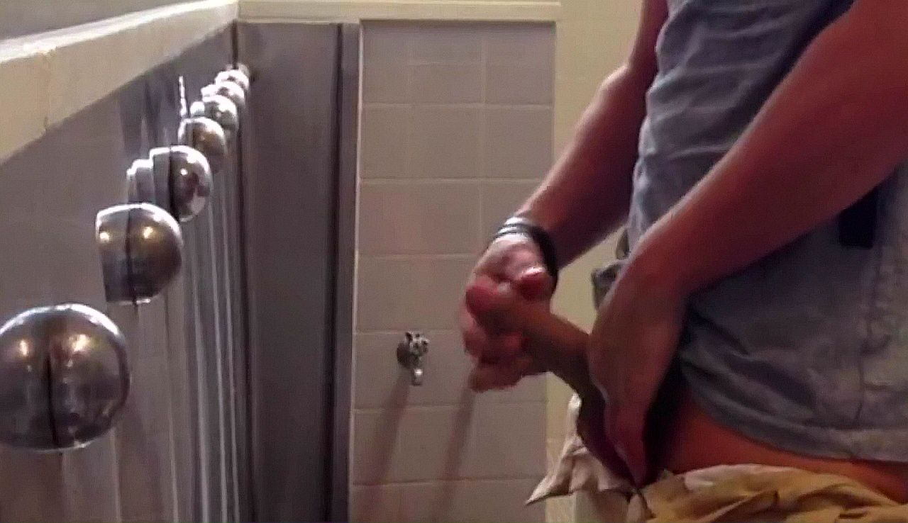 College Guy Jacking Off