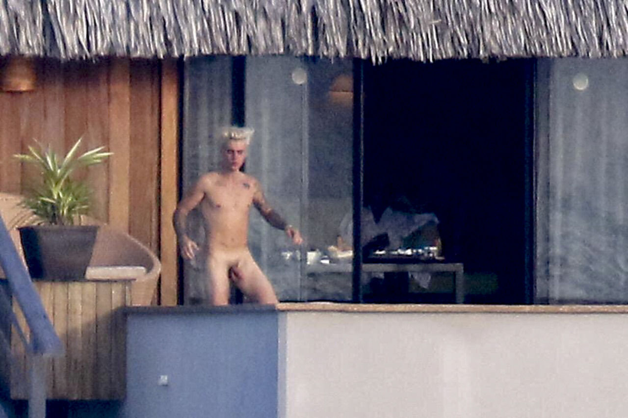 Naked Justin Bieber.