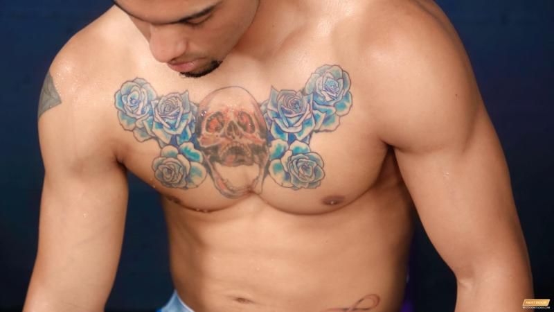 Uncut tattoo essen