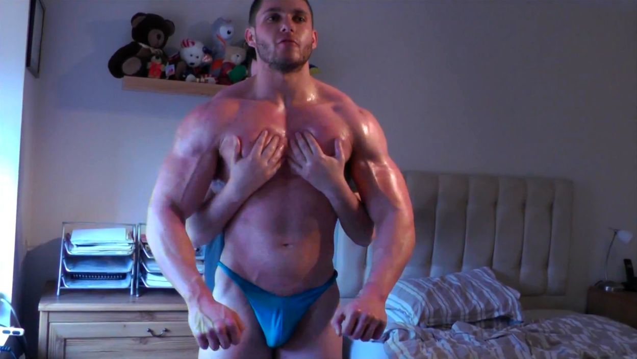 Big Connor - Muscle Worship Domination.