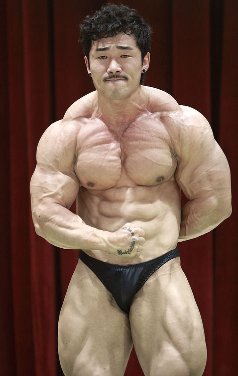 Jo NamEN of korea bodybuilder jerk off.