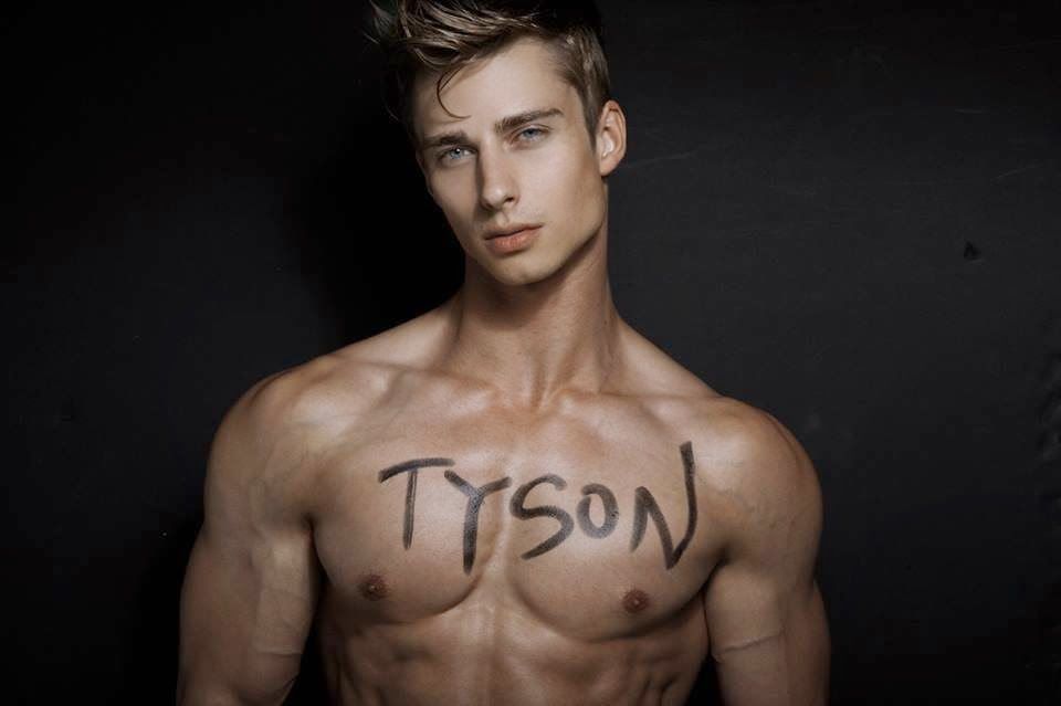 Tyson D muscle workship.