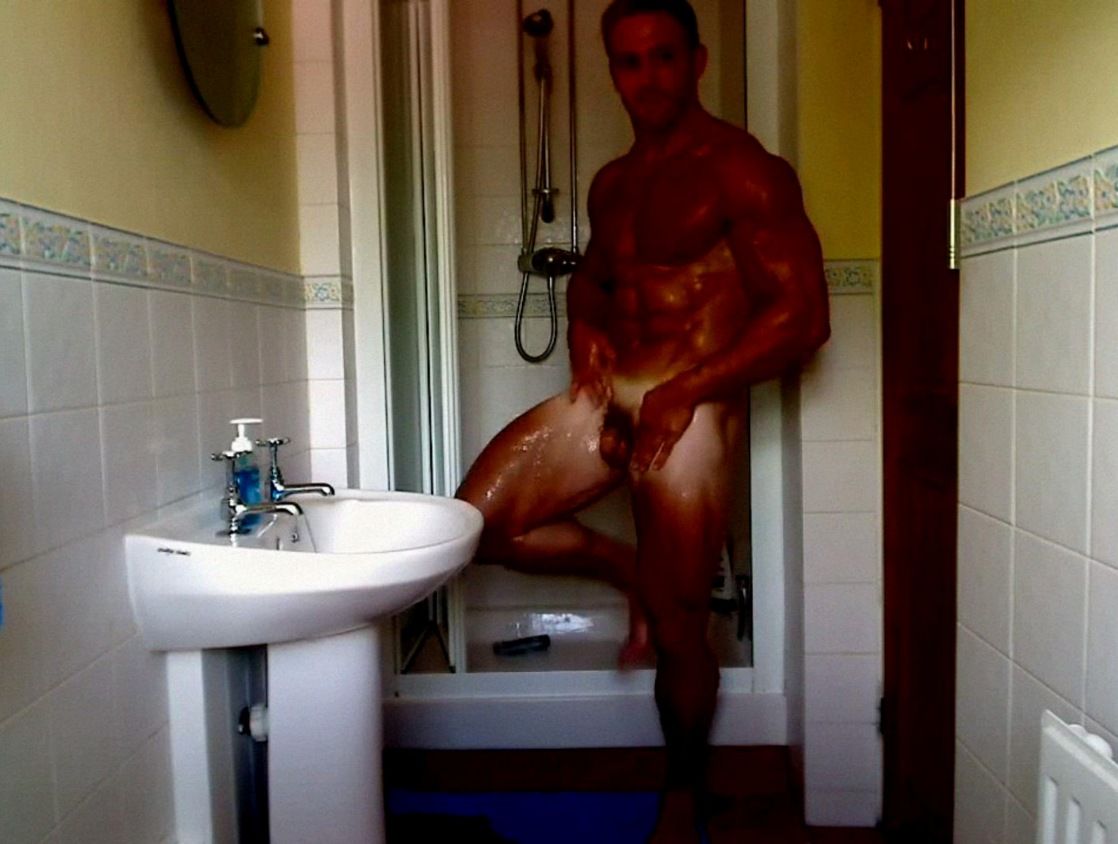Bodybuilder Adam Charlton Naked.