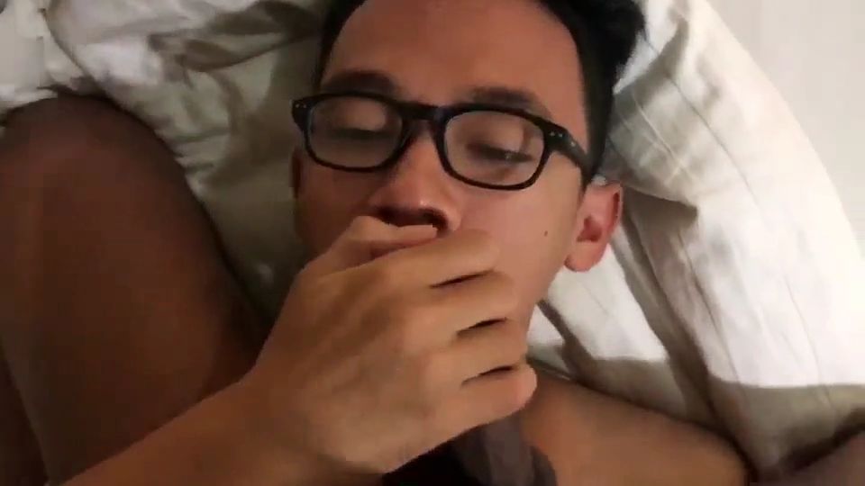 Bokep gay indonesia rifaiju vs glassed sweet boy.