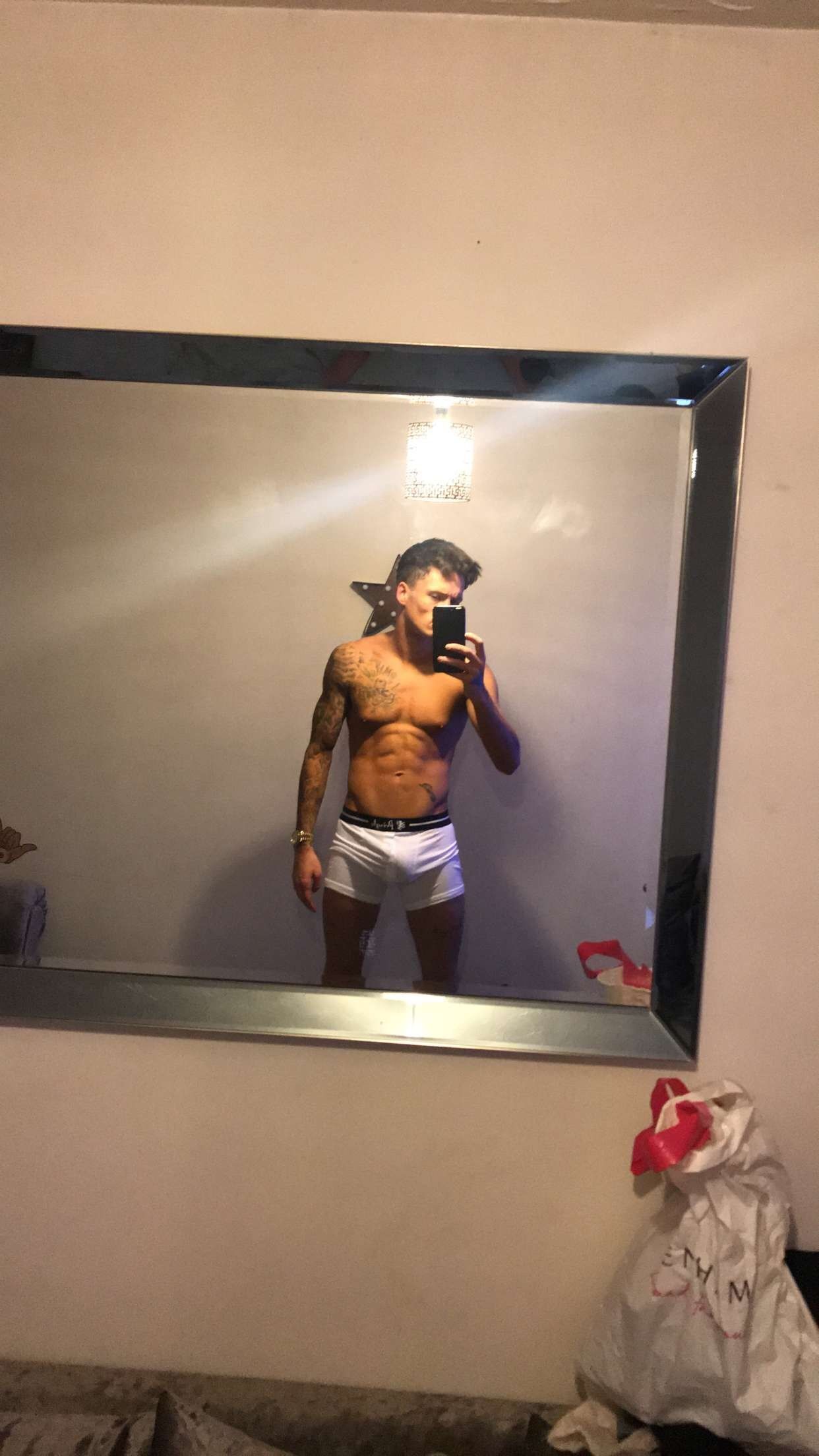 Jude Moore OnlyFans.