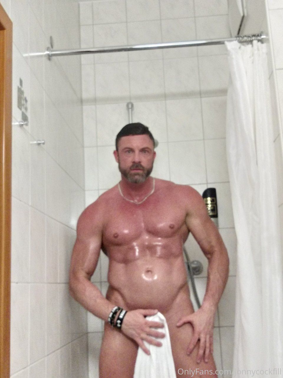 Jonny cockfill threesome