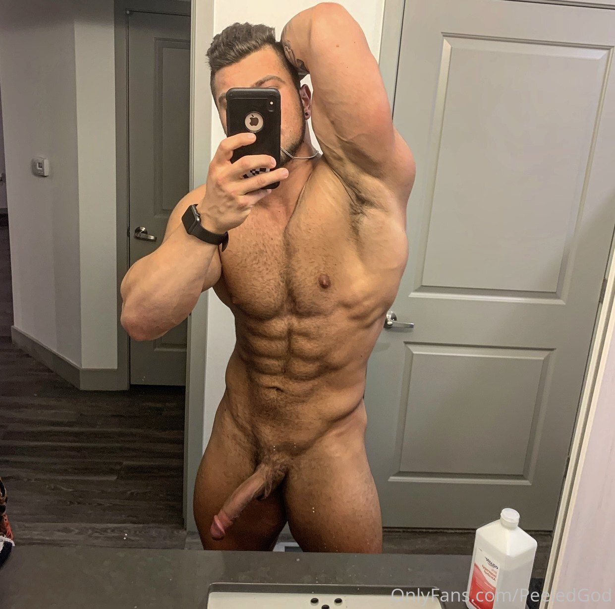 Peeledgod Onlyfans - Massive muscles and monster cock 