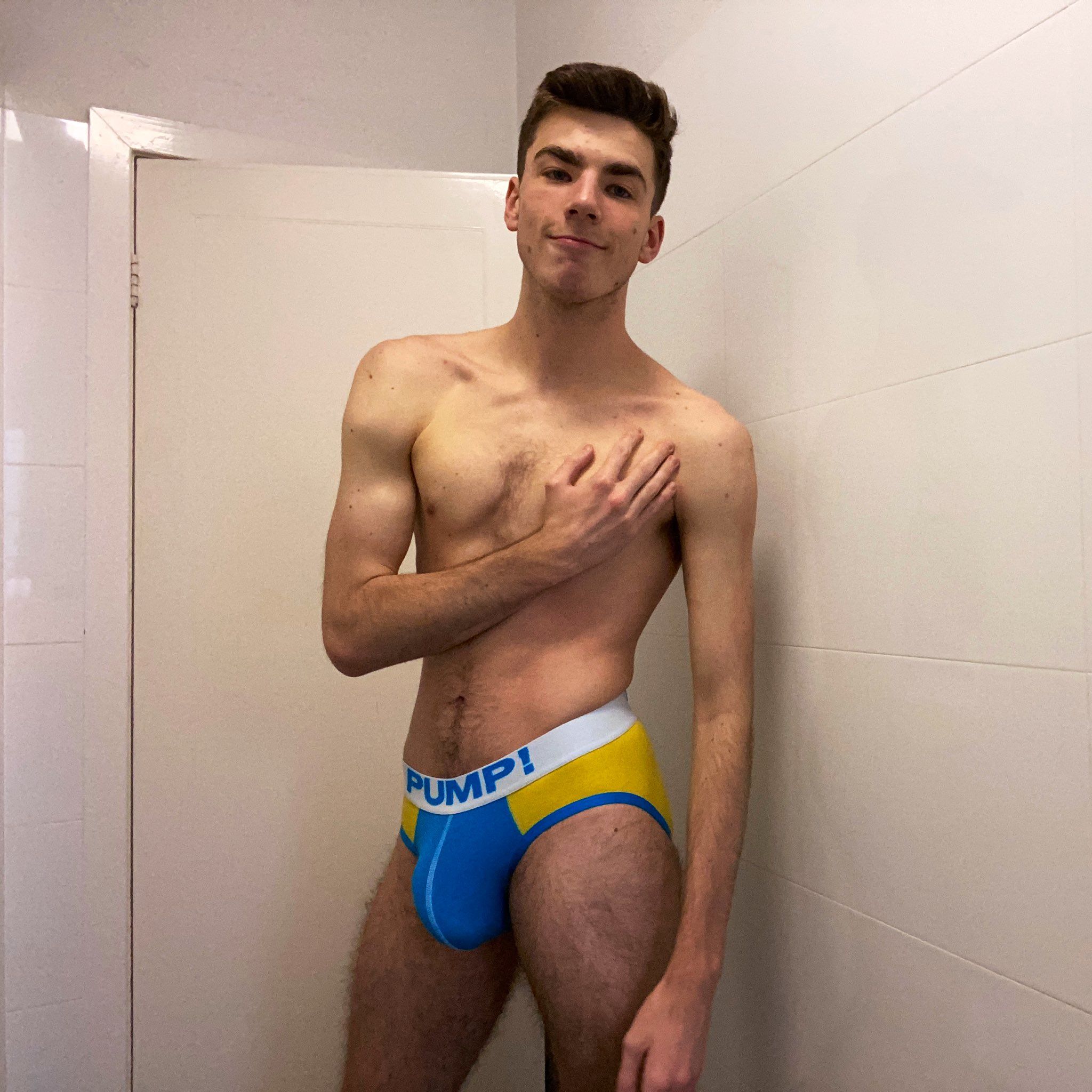 Lachs Thirst Traps twitter @romeohomo.