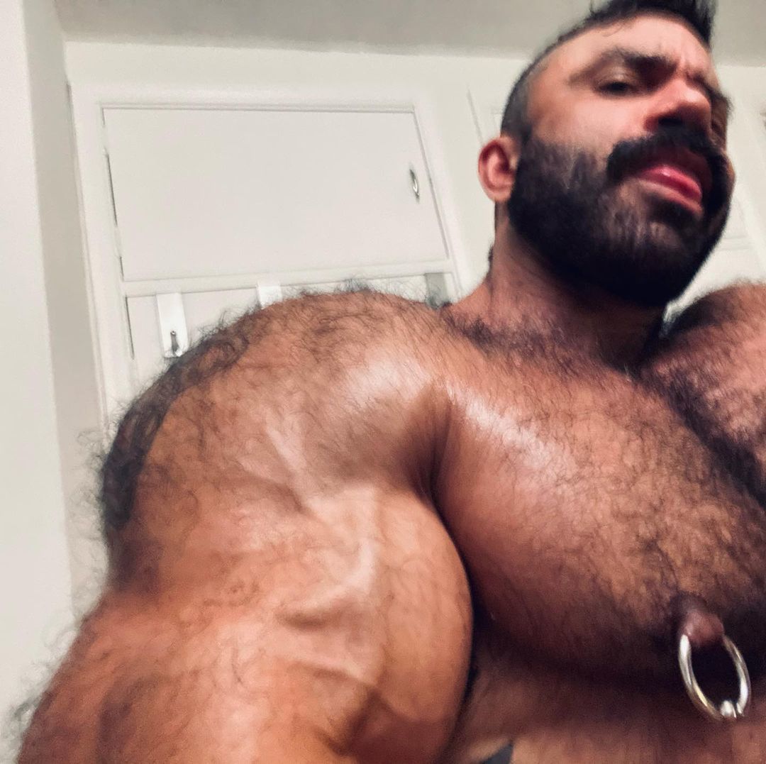 Rogan Richards Videos